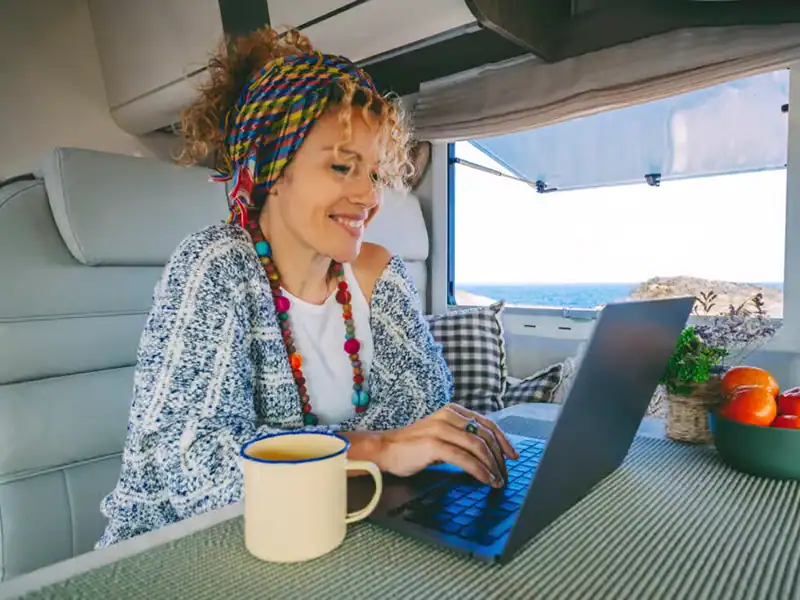 How to Build An RV Office