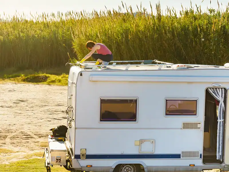 5 Signs your RV Roof Needs Repairs
