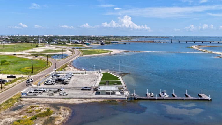 Boating marina with docks and waterway views at Outrig.